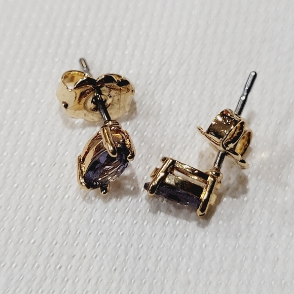 New Avon Jewelry Gold Toned Tanzanite color Rhinestone Marquise Giftset Large - Picture 4 of 8